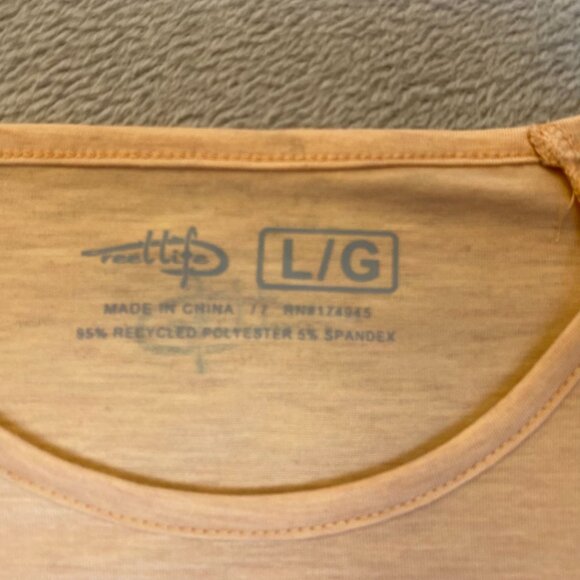 Reel Life Womens T-Shirts L/G Lot of Two Polyester & Spandex Heather Gray & Peac - Picture 7 of 13